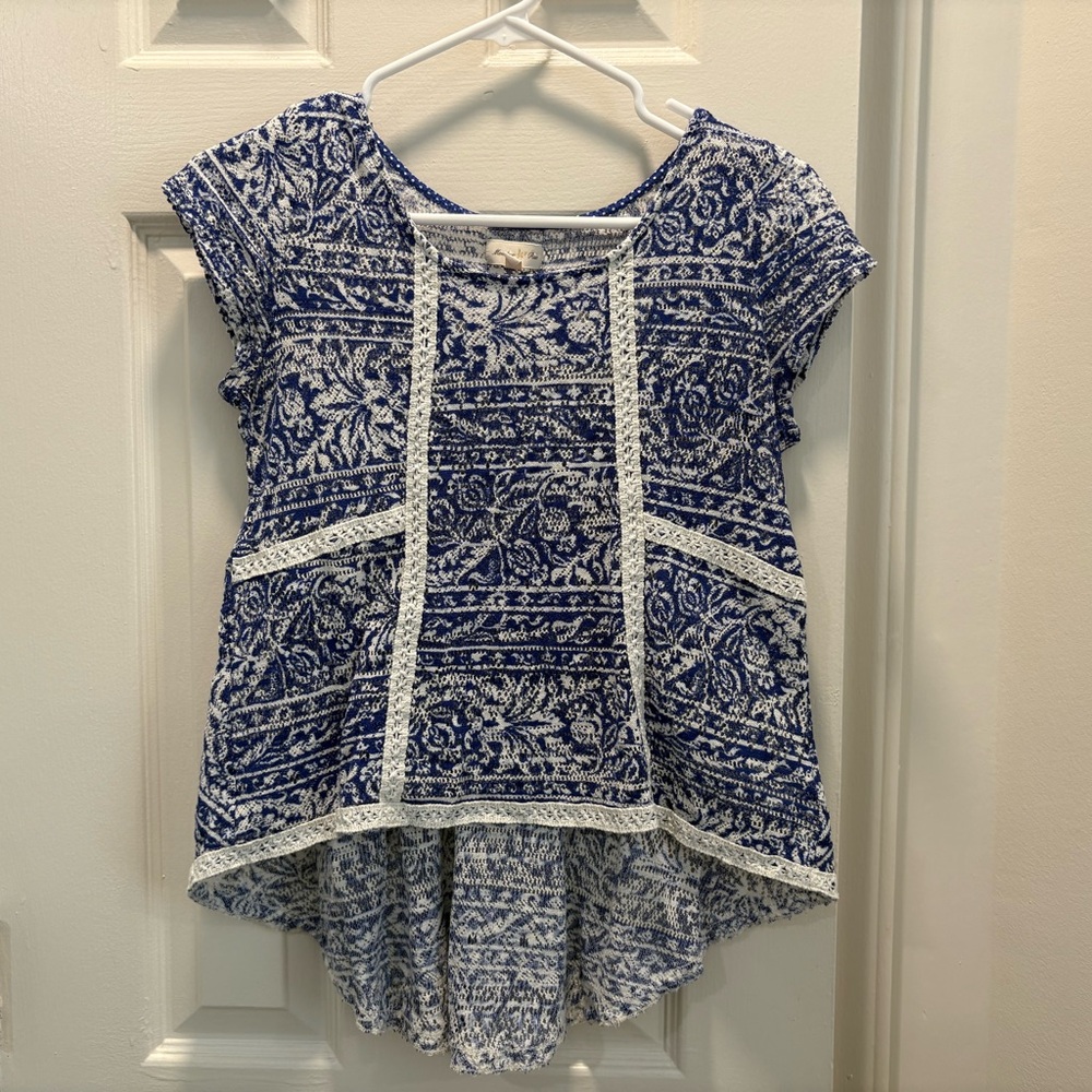 Meadow Rue from Anthropologie Patterned Hi-Lo Top